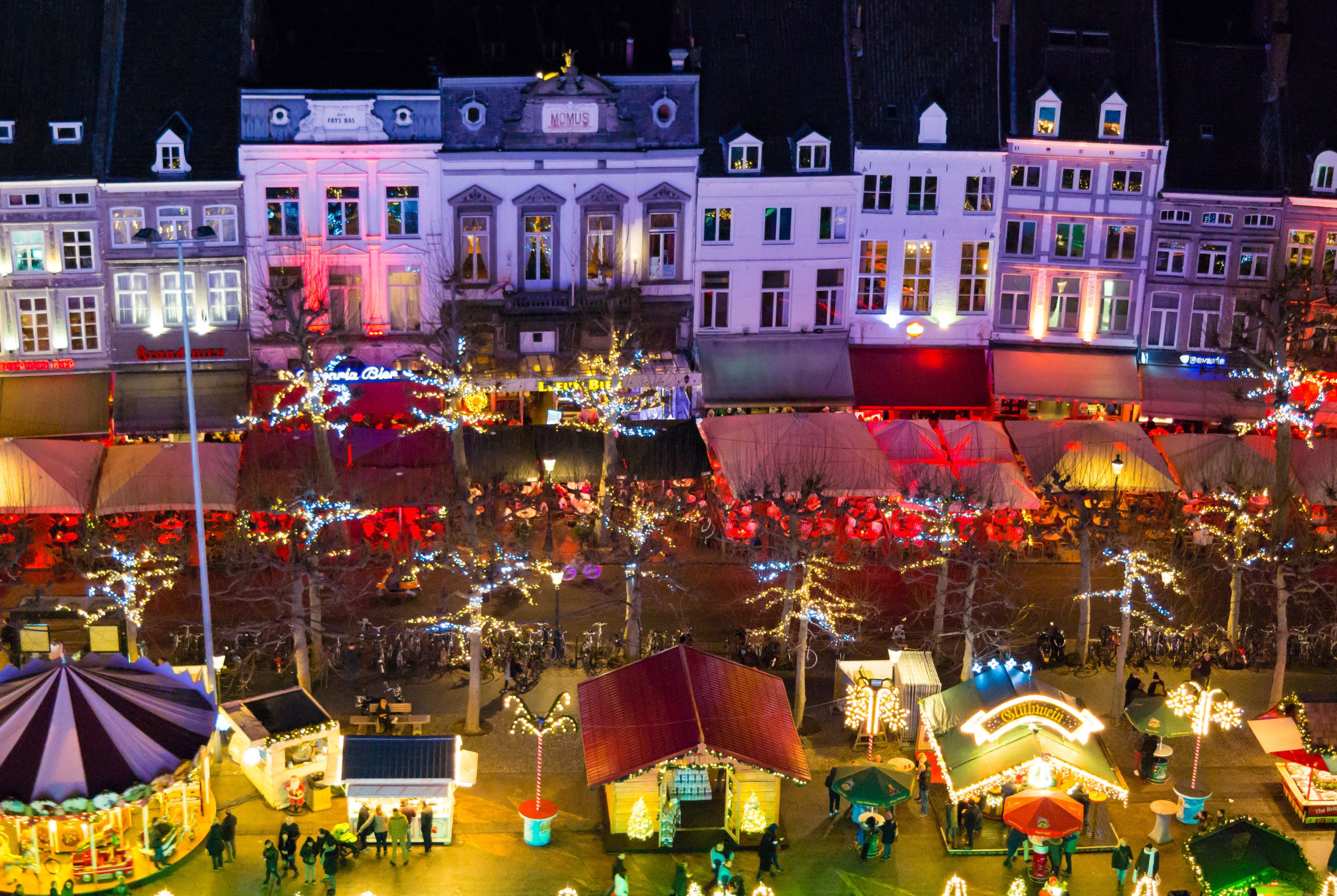 MARCHÉS DE NOËL DE VALKENBURG ET MAASTRICHT 