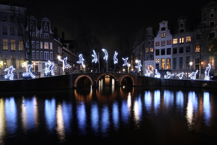 AMSTERDAM FESTIVAL DES LUMIÈRES