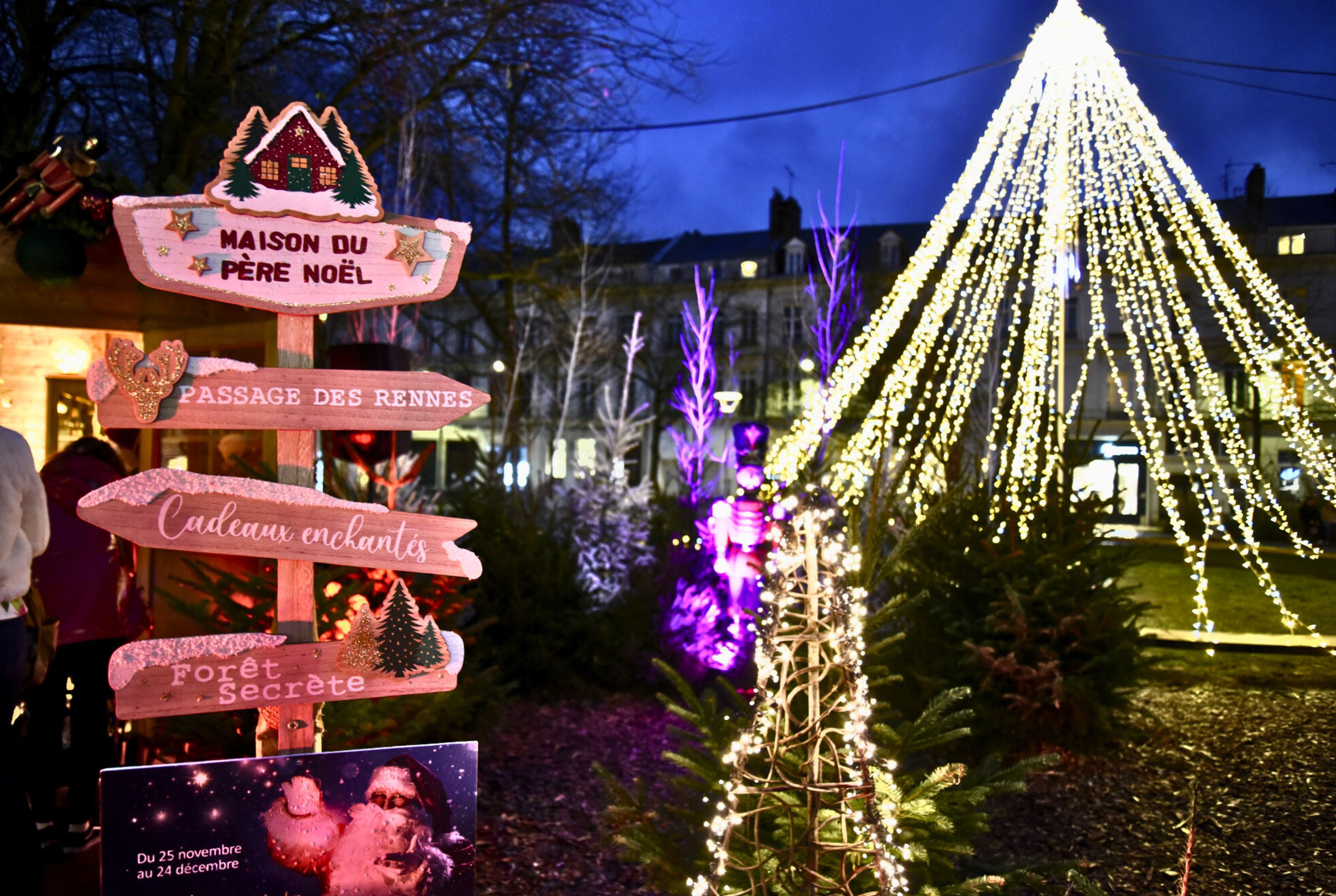 MARCHÉ DE NOËL À AMIENS - SPECTACLE « CHROMA » - CHOCOLATERIE