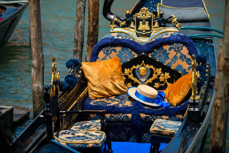 CARNAVAL DE VENISE ET LES ÎLES DE LA LAGUNE