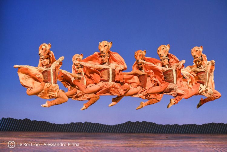 LE ROI LION AU THÉÂTRE MOGADOR